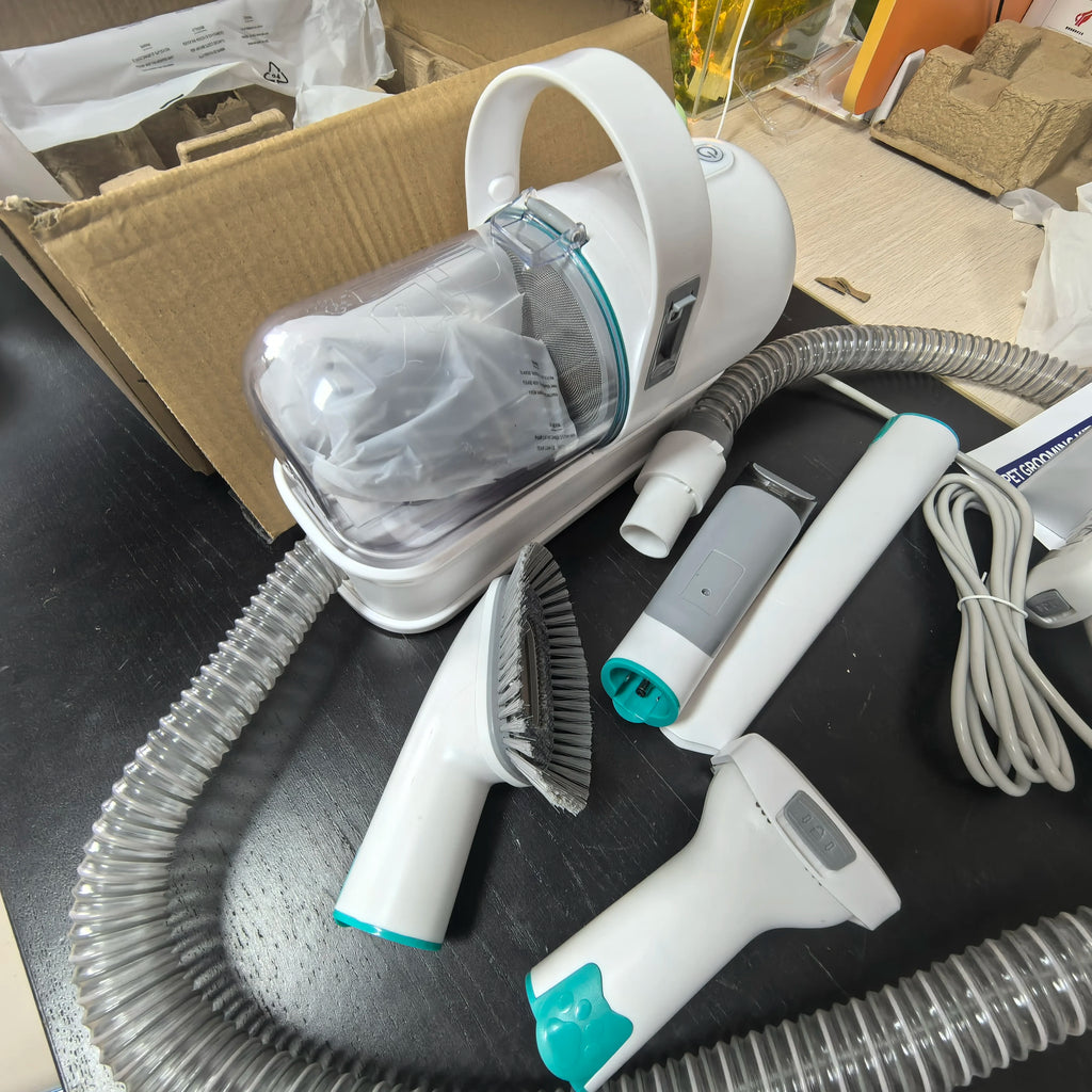Dog Grooming Vacuum Kit 7-In-1 Pet Clipper with Nail Grinder Hair Trimming & Combing Low Noise Pet Grooming Products